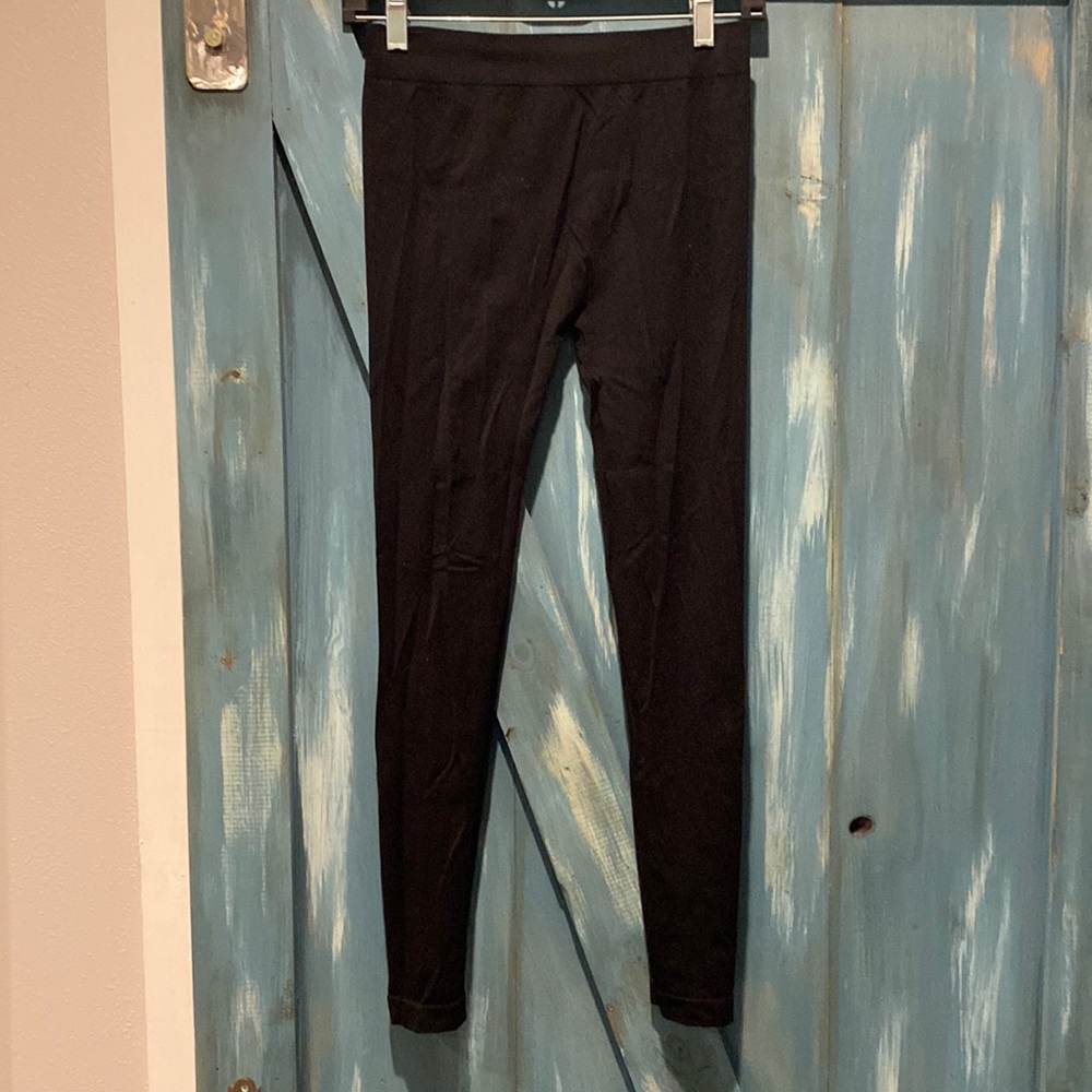 Black stretchy light weight leggings